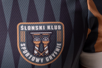 Koszulka chopsko sportowo typu fusbaler