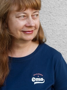 Koszulka Oma - haft