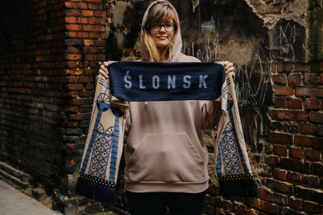 Szalik Ślonsk Beż